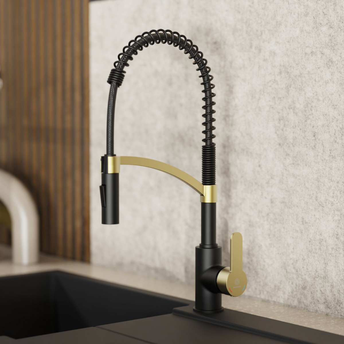 Felis Semi-Pro, Kitchen faucet semi-pro with pull-down spiral spring in matte black and brushed gold Felis Semi-Pro, Kitchen faucet semi-pro with pull-down spiral spring in matte black and brushed gold