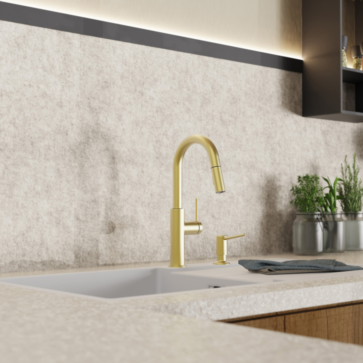 Soap Dispenser, Dispenser for liquid soap in brushed gold