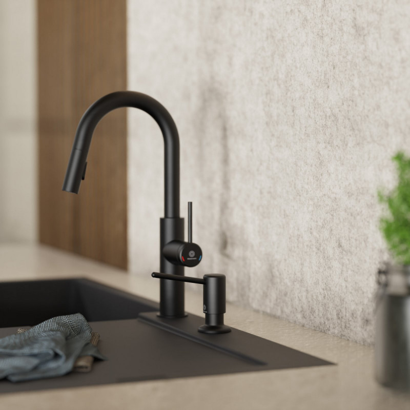 Soap Dispenser in matte black | Wasserwerk