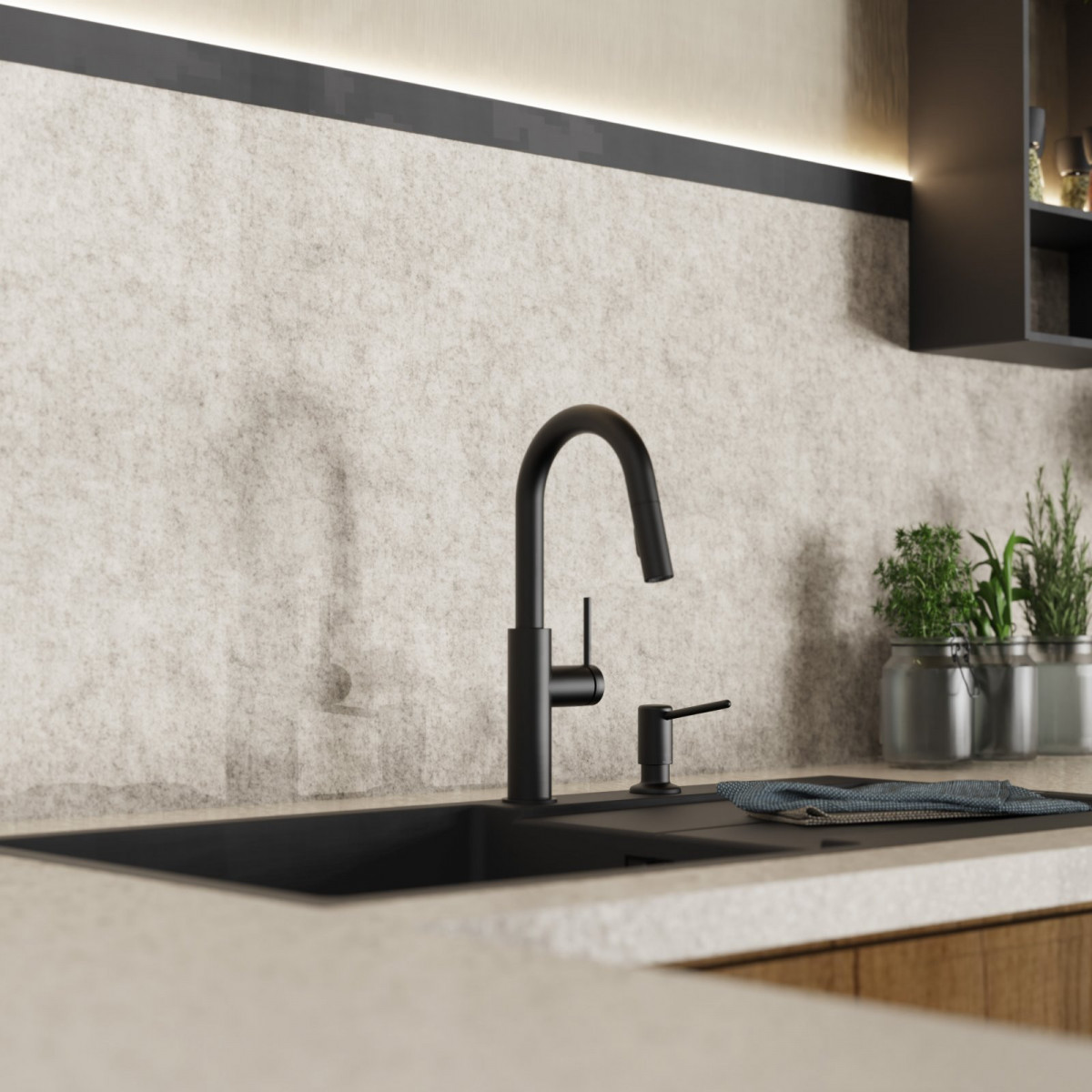 Soap Dispenser in matte black | Wasserwerk
